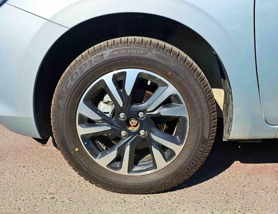 Suzuki Swift GLX SUZUKI SWIFT GLX HYBRID || RADAR PETROL AT 1.2L V4 (CODE # SWGLXFOH) SILVER 2026-13