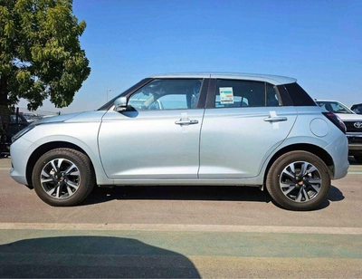 Suzuki Swift GLX SUZUKI SWIFT GLX HYBRID || RADAR PETROL AT 1.2L V4 (CODE # SWGLXFOH) SILVER 2026-2