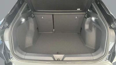 Volkswagen ID.4 2022 Volkswagen ID.4 Lite Pro - Electrifying the Future, Fully Loaded!-7