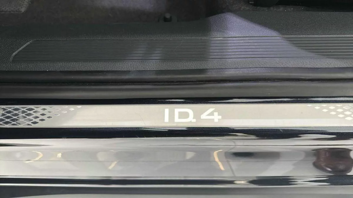 Volkswagen ID.4 2022 Volkswagen ID.4 Lite Pro - Electrifying the Future, Fully Loaded!-14-0