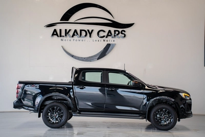 ISUZU D-MAX GT 3.0L A/T 4X4 FULL OPTION MODEL 2026 GCC SPECS-24