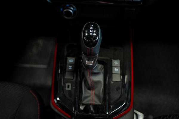 ISUZU D-MAX GT 3.0L A/T 4X4 FULL OPTION MODEL 2026 GCC SPECS