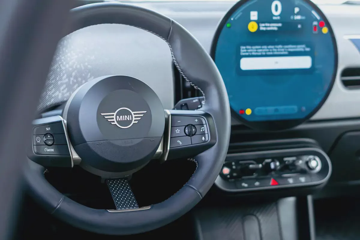 Mini cooper s 2025-8-8