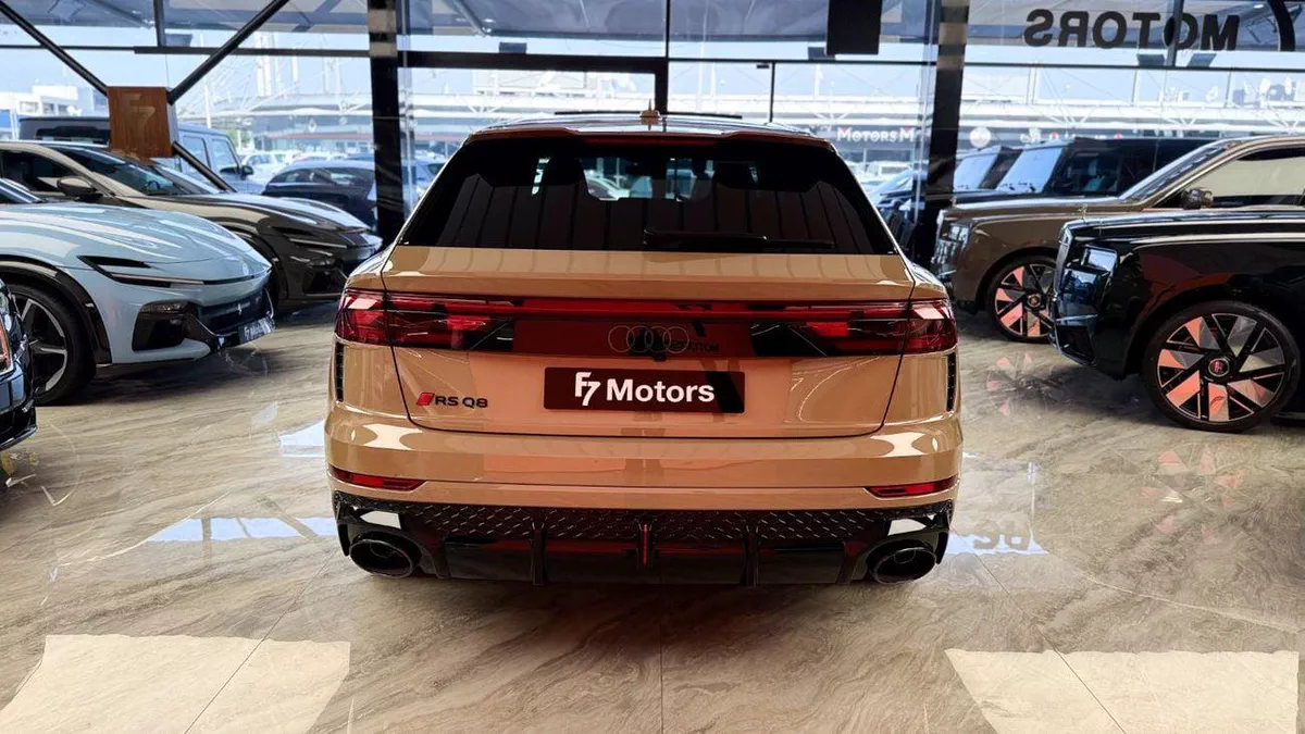Audi RSQ8 STD RALLYE PLUS STD TFSI quattro 4.0L - Audi RSQ8 - 2025-14-0