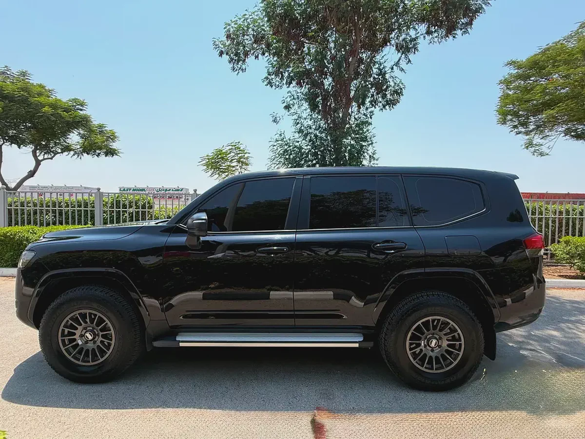Toyota Land Cruiser EXR 2026 GCC Specs-6-6