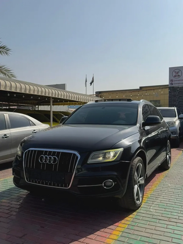 AUDI Q5 3.0T