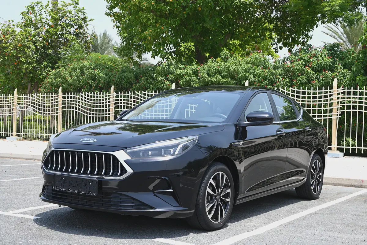 0% DP - JAC J7 1.5TC LUXURY 2023 - LOW MILEAGE - MINT CONDITION-2-2