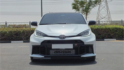 Toyota Yaris GR-Four (White)-2