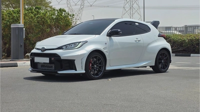 Toyota Yaris GR-Four (White)-3