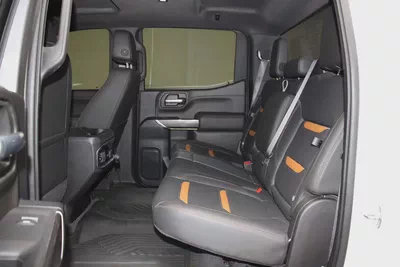 GMC Sierra 1500 AT4 6.2 GCC Specs-9