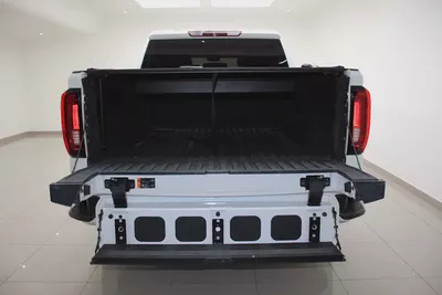 GMC Sierra 1500 AT4 6.2 GCC Specs-4