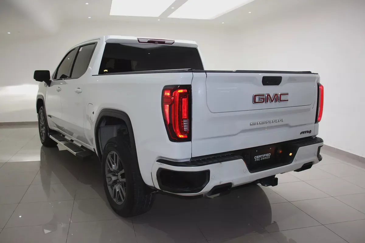 GMC Sierra 1500 AT4 6.2 GCC Specs-2-2