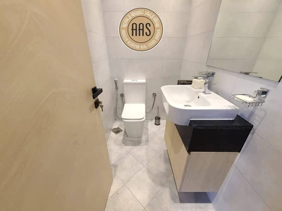 Elegant furnished 1bhk 2bathrooms in 100k balcony wardrobes 1parking-2