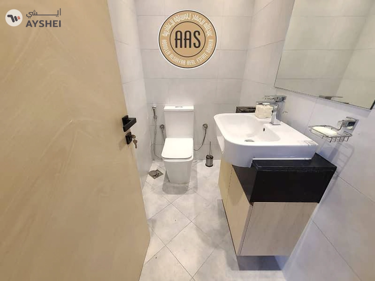 Elegant furnished 1bhk 2bathrooms in 100k balcony wardrobes 1parking-2-2