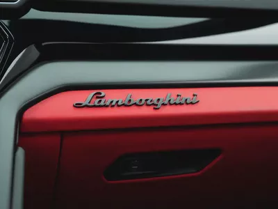 WARRANTY 2 years | Light Blue exterior | 2024 Lamborghini Urus S-11