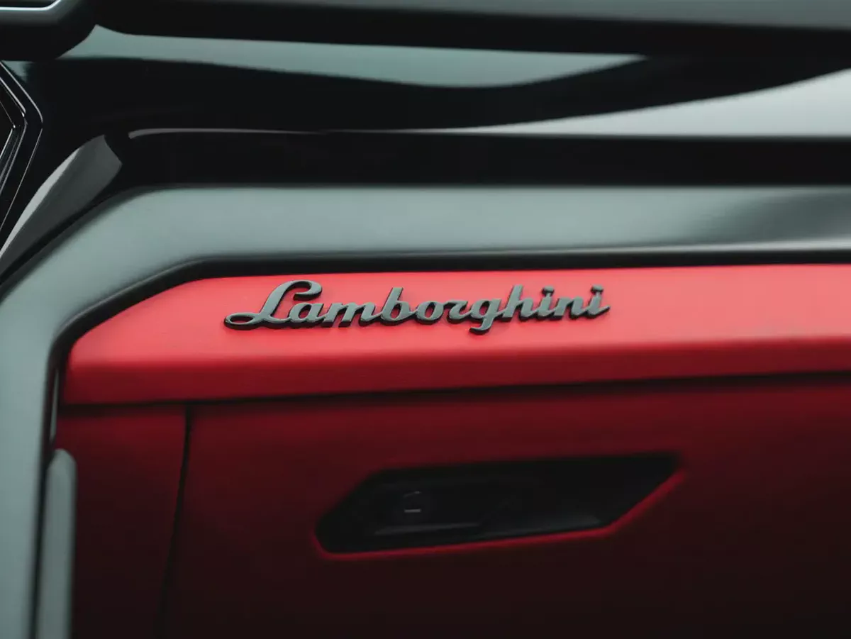 WARRANTY 2 years | Light Blue exterior | 2024 Lamborghini Urus S-11-11