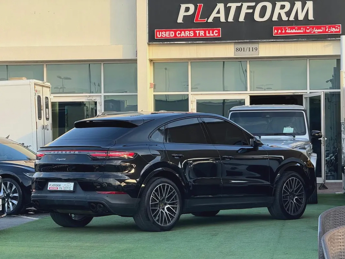 Porsche cayenne coupe model 2023 gcc original paint بورش كايان كوب ٢٠٢٣ خليجي صبغ وكالة-4-4