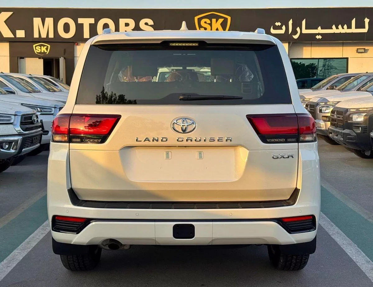 Toyota Land Cruiser GXR | 4.0L Full Option | Digital Meter | SUNROOF | CODE# GXR42H-1-0