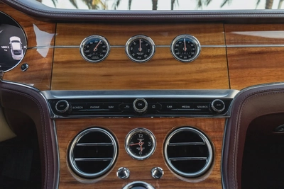 Bentley Continental GT-12