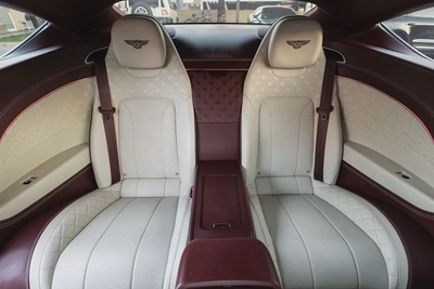 Bentley Continental GT-10