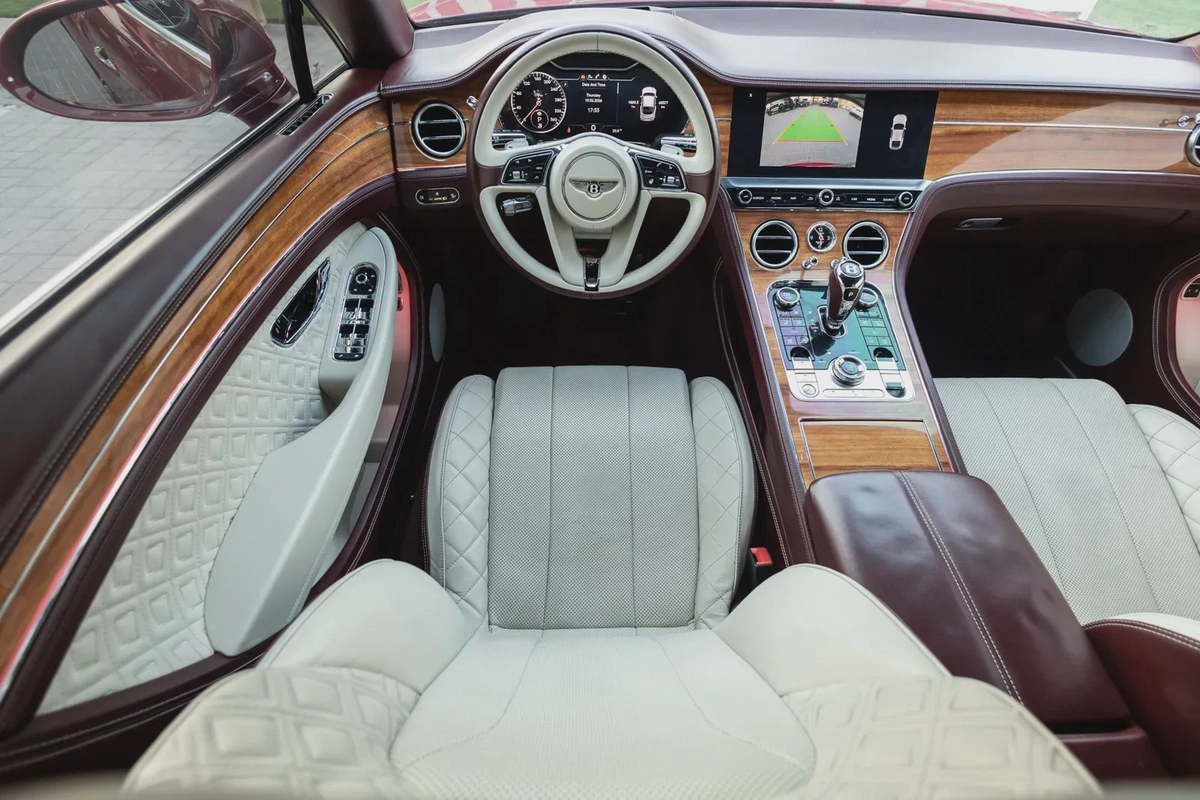 Bentley Continental GT-18-18
