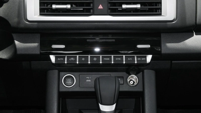 MITSUBISHI L200 SPORTIRO DIESEL-12