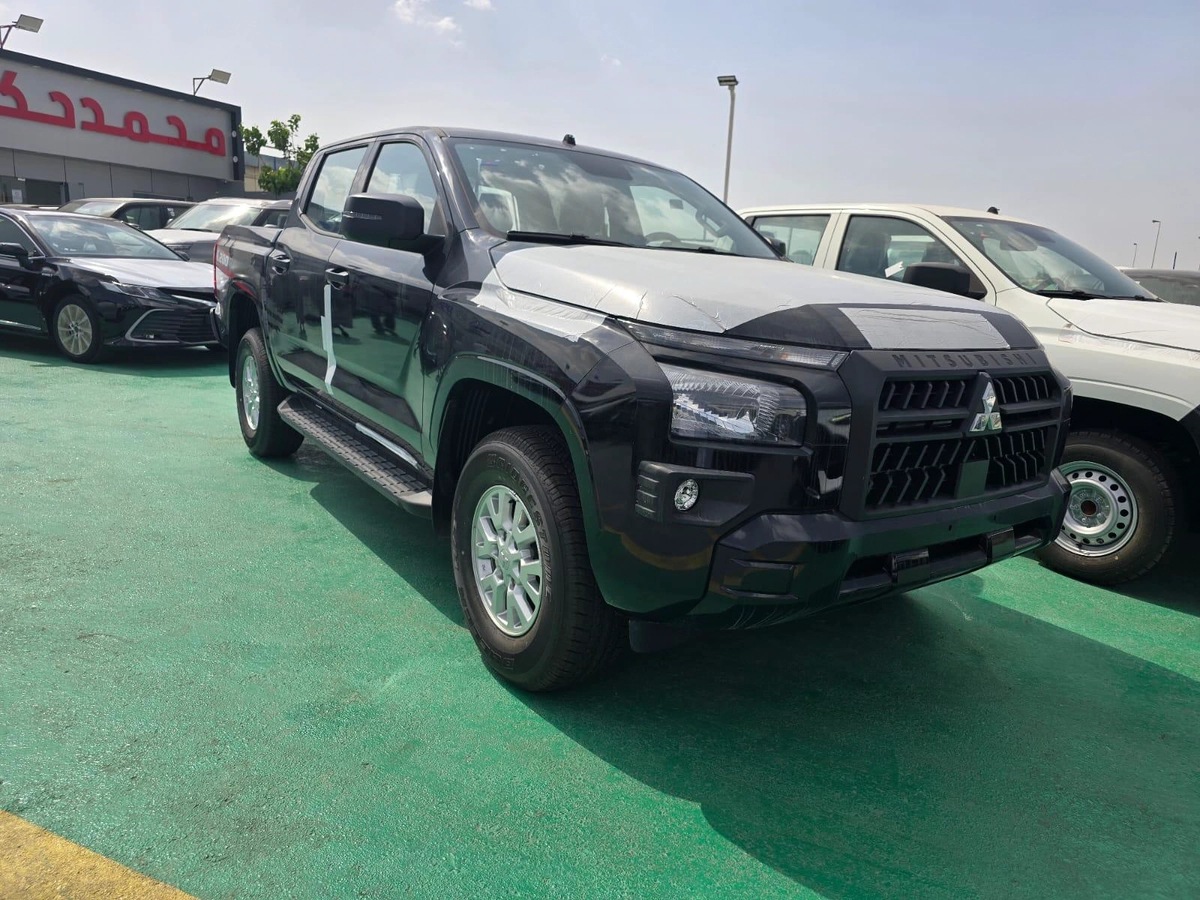 MITSUBISHI L200 SPORTIRO DIESEL-4-4