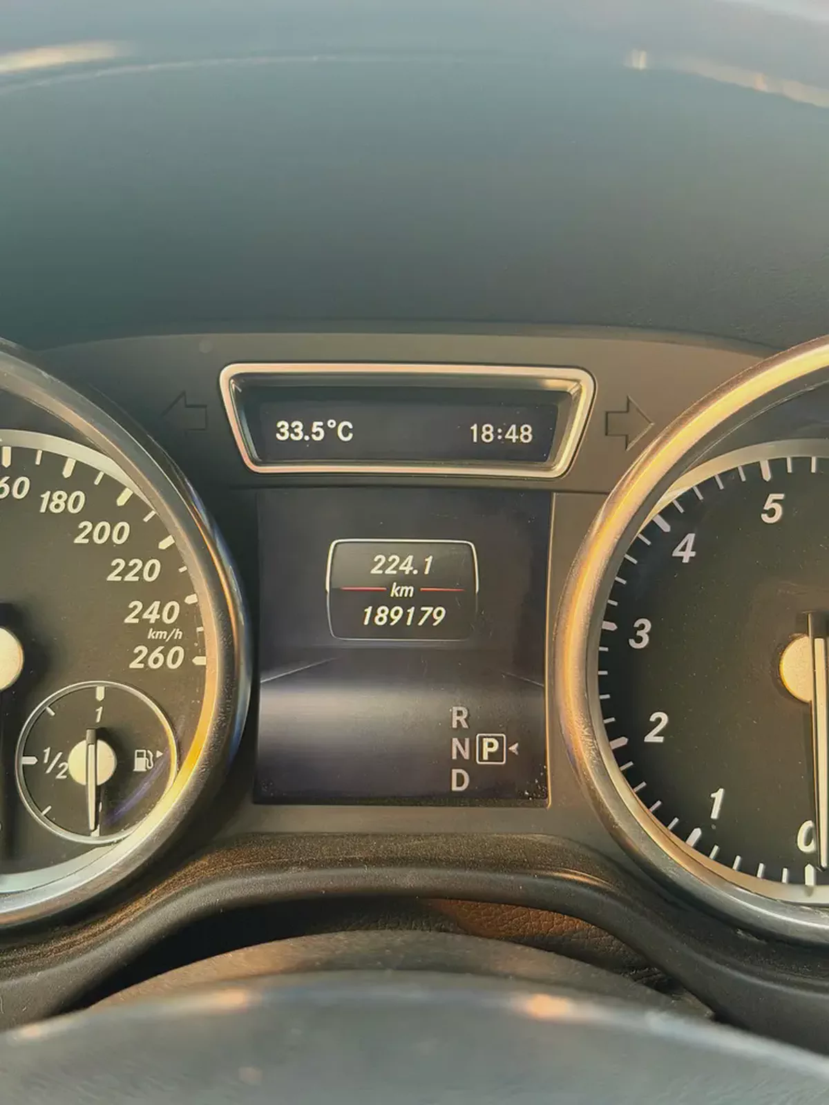 Mercedes-Benz GL 500 4matic 2015 | GCC Specs | V8 Luxury 7-Seater-10-10