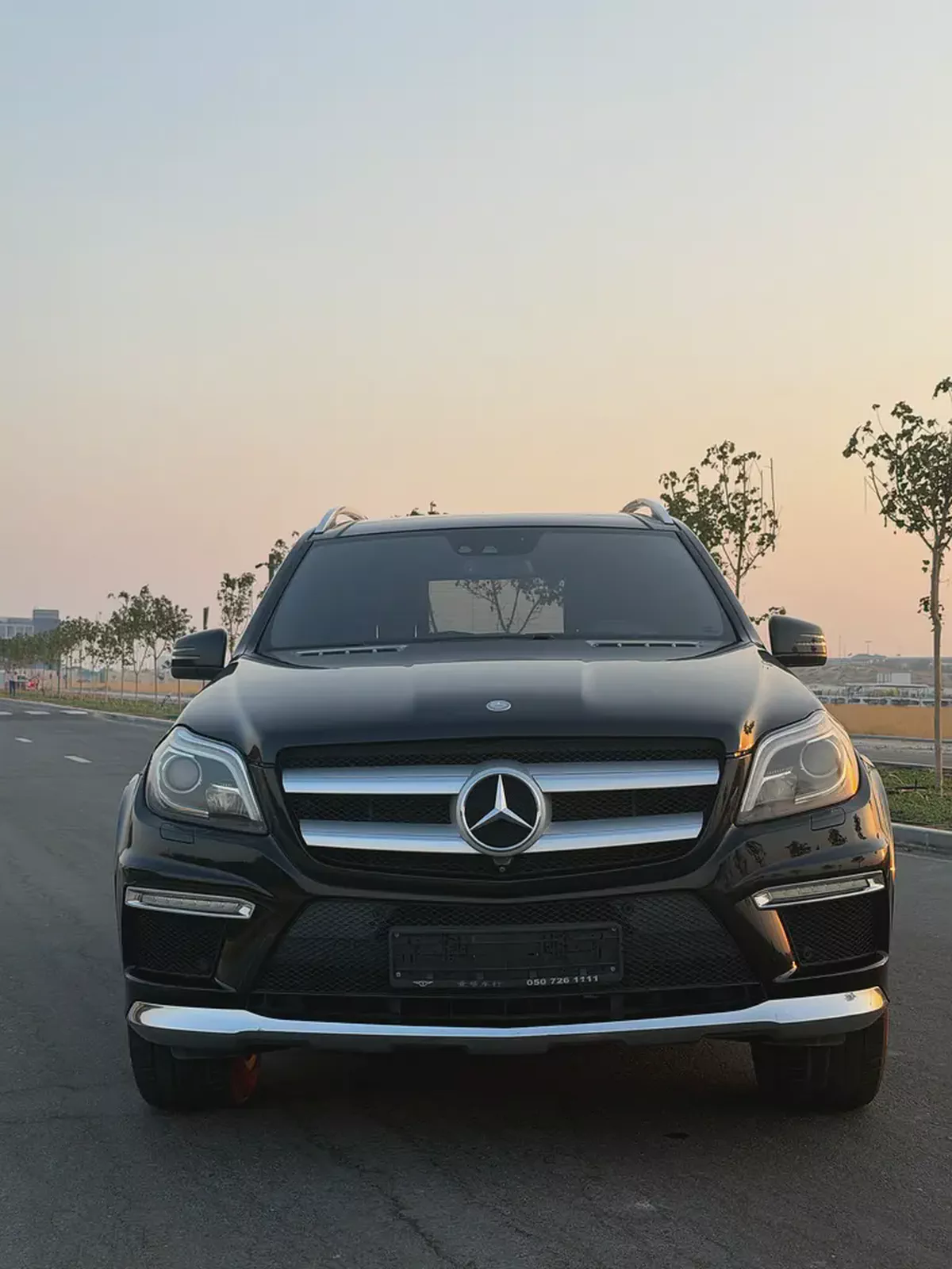 Mercedes-Benz GL 500 4matic 2015 | GCC Specs | V8 Luxury 7-Seater-6-6