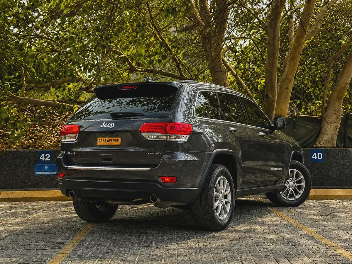 2015 Jeep Grand Cherokee Limited | GCC Specs | 3.6L V6 | AED 24,999-2-2