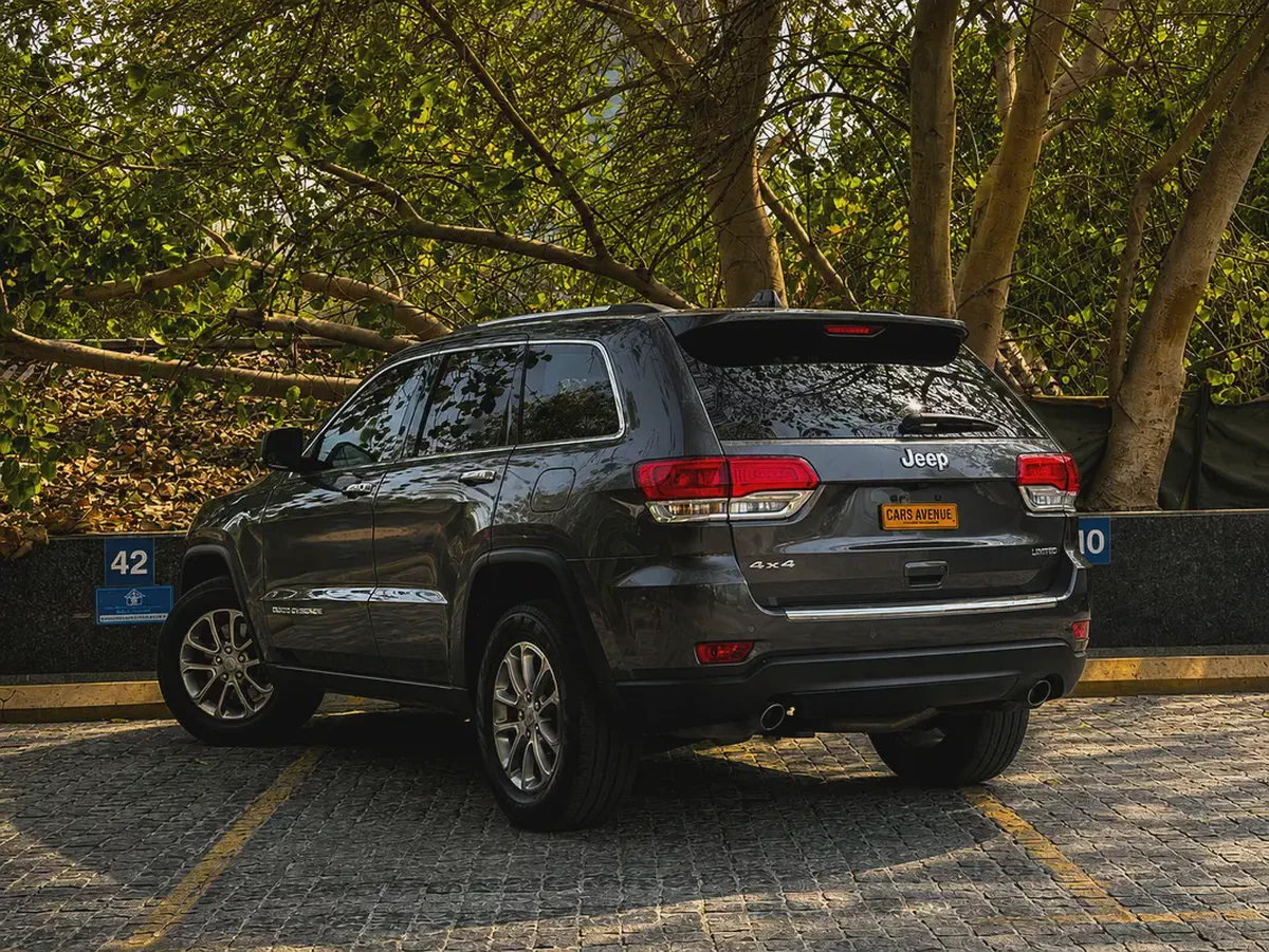 2015 Jeep Grand Cherokee Limited | GCC Specs | 3.6L V6 | AED 24,999-7-7