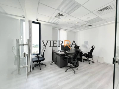 Lavish Furnished Office l Fully Fitted l Ready To Move In l Bring Your Laptop-3