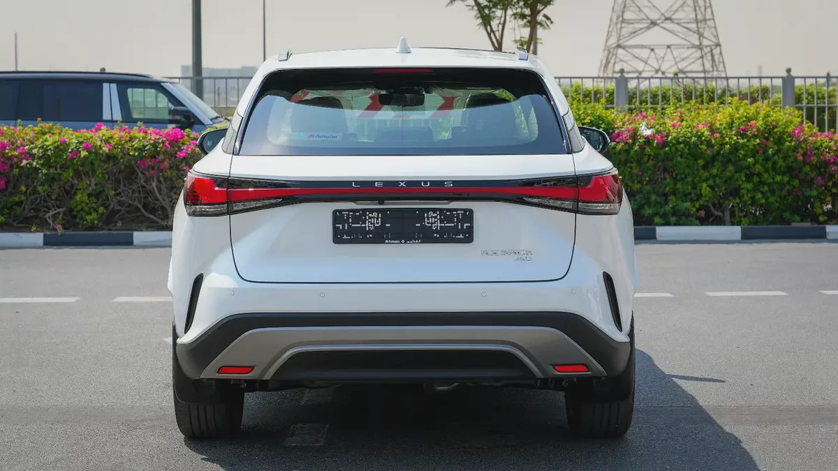 READY CAR!! LEXUS RX350H PLATINIUM 2026!!GCC SPECS-16-16