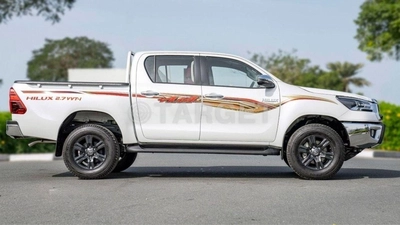Toyota Hilux Toyota Hilux 2.7L petrol automatic MY 2026-4