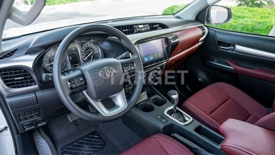 Toyota Hilux Toyota Hilux 2.7L petrol automatic MY 2026-9