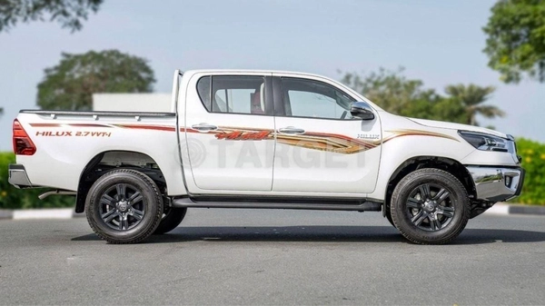 Toyota Hilux Toyota Hilux 2.7L petrol automatic MY 2026