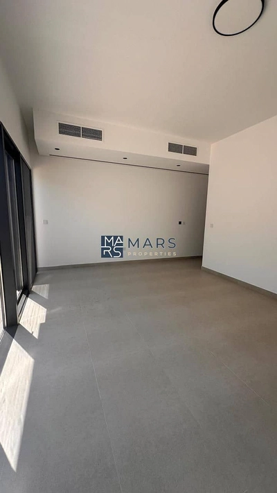 Prestigious Community – Masaar Villas with Elegant Emirati Design. Robinia, Masaar-3