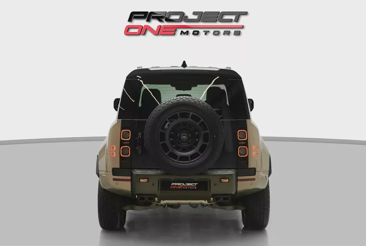 2025 Land Rover Defender 110 Octa with Warranty-4-4