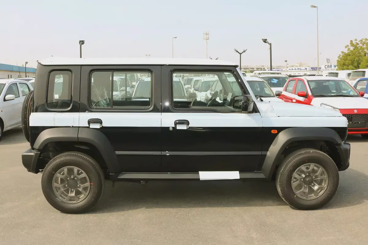 2026 Suzuki Jimny GLX AT 5-Door - European Specs - Brand New!-3-3