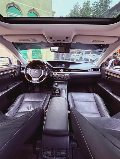 Lexus ES 350 2013, American Specs - GCC Resale-8