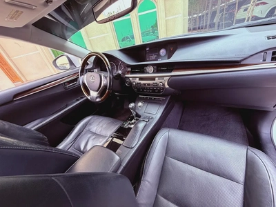 Lexus ES 350 2013, American Specs - GCC Resale-9