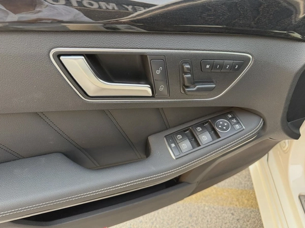 Mercedes Benz E 550