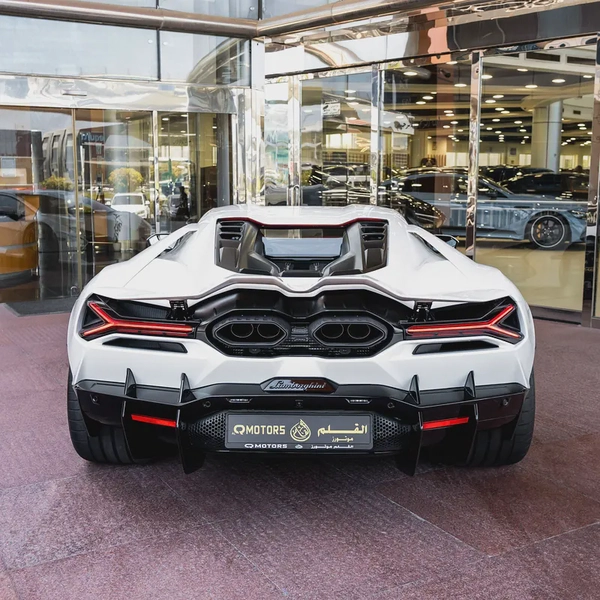 2024 LAMBORGHINI  REVUELTO BRAND NEW ( FREE SERVICE CONTRACT )