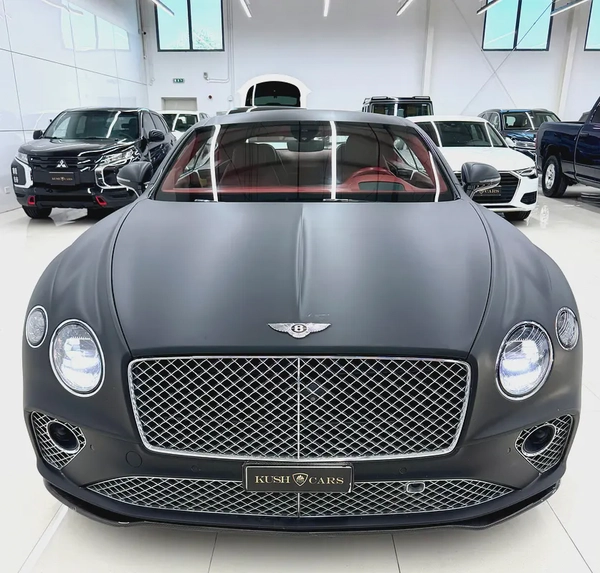 Bentley Continental GT W12 2020 GCC Specs - Pristine Condition