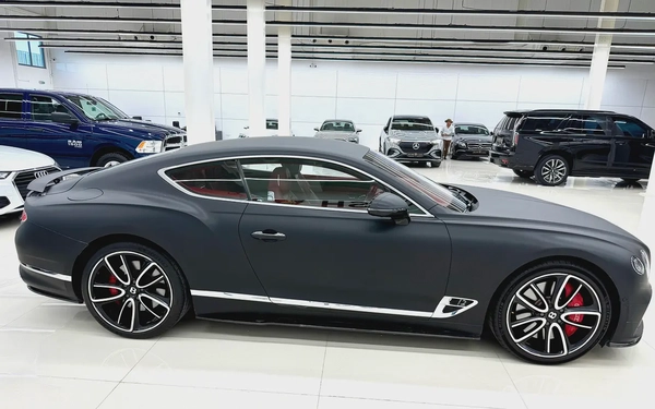 Bentley Continental GT W12 2020 GCC Specs - Pristine Condition