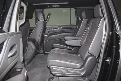 Brand New 2024 Cadillac Escalade ESV | GCC Specs | Full Option-9