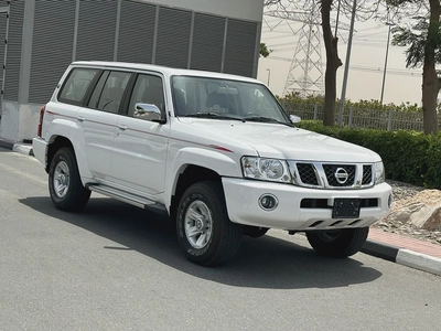 Nissan Safari الأسطورة  GCC 2024 5 years warranty( Manual Transmission)-0