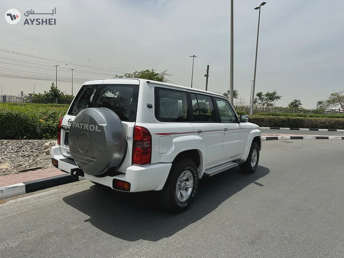 Nissan Safari الأسطورة  GCC 2024 5 years warranty( Manual Transmission)-2-2