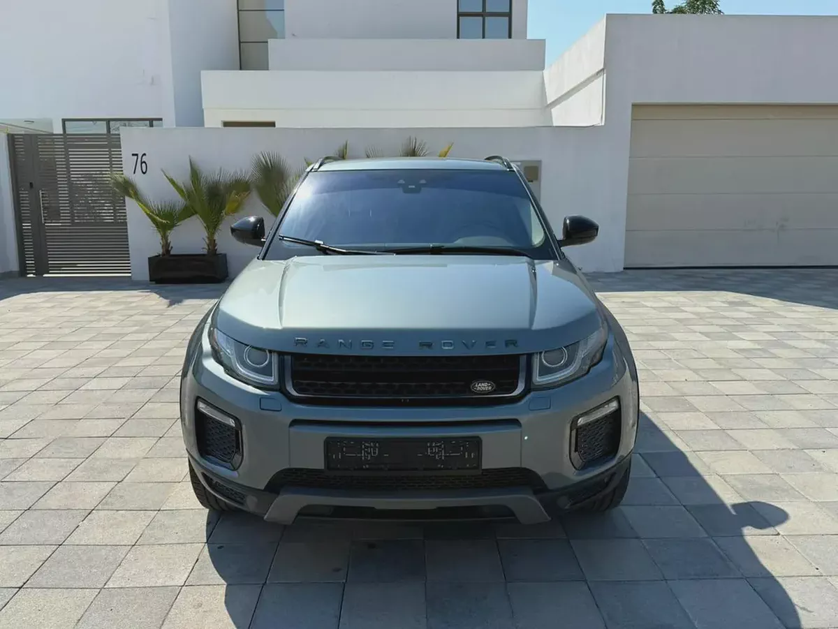 2017 Range Rover Evoque SE-Excellent Condition-2-2