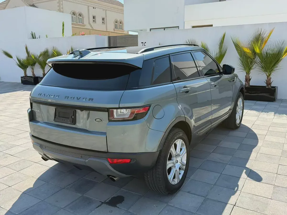 2017 Range Rover Evoque SE-Excellent Condition-7-7